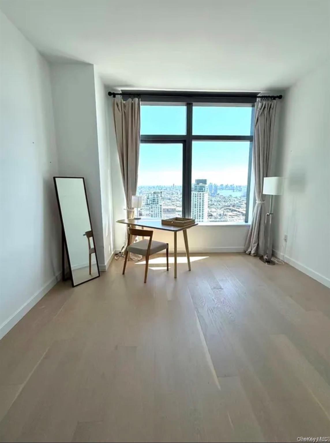 3 Court Square, Unit 4610 photo 5