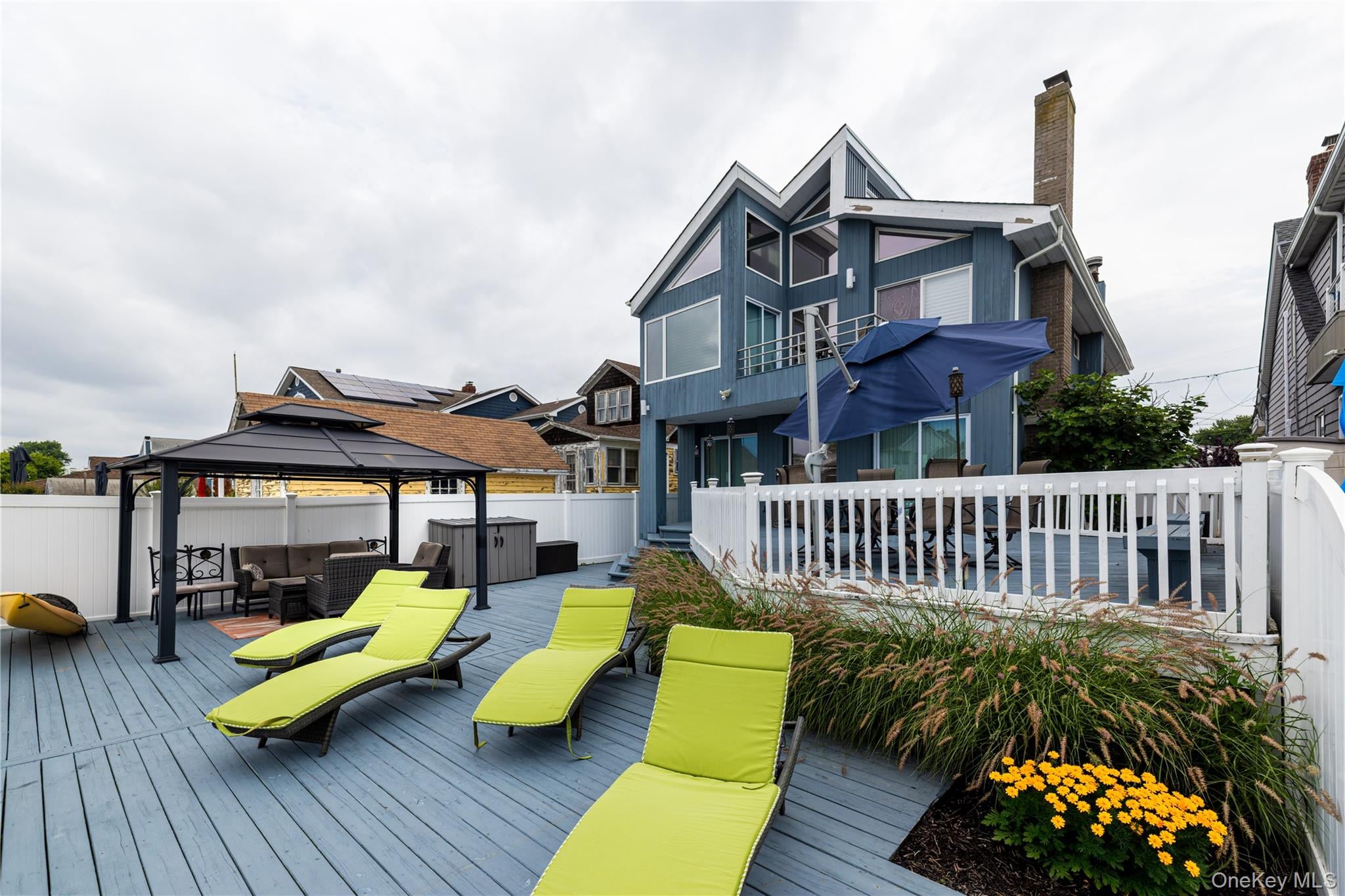 2590 Riverside Drive – For Sale photo 26