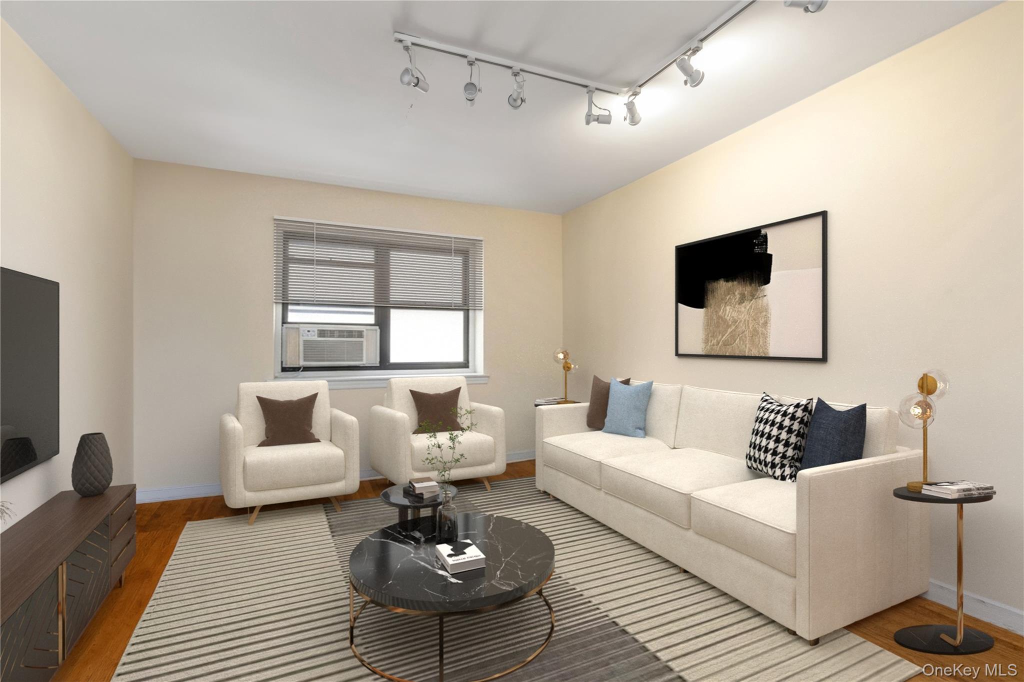 102-55 67 Road, Unit 3V photo 4