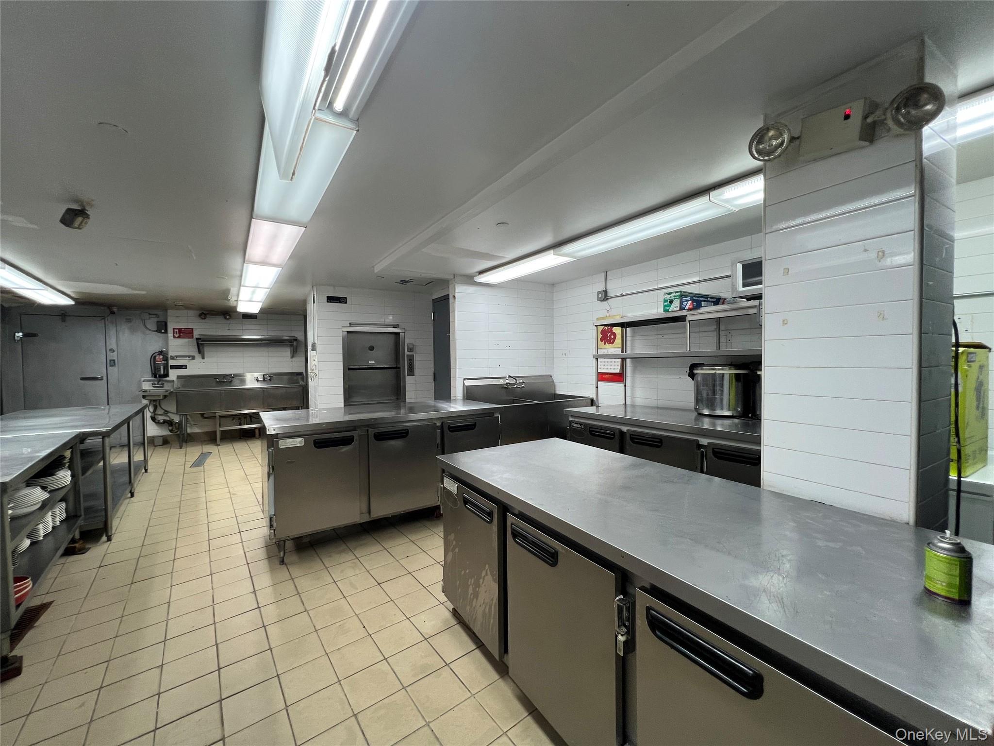135-47 Northern Boulevard, Unit 1FL photo 16