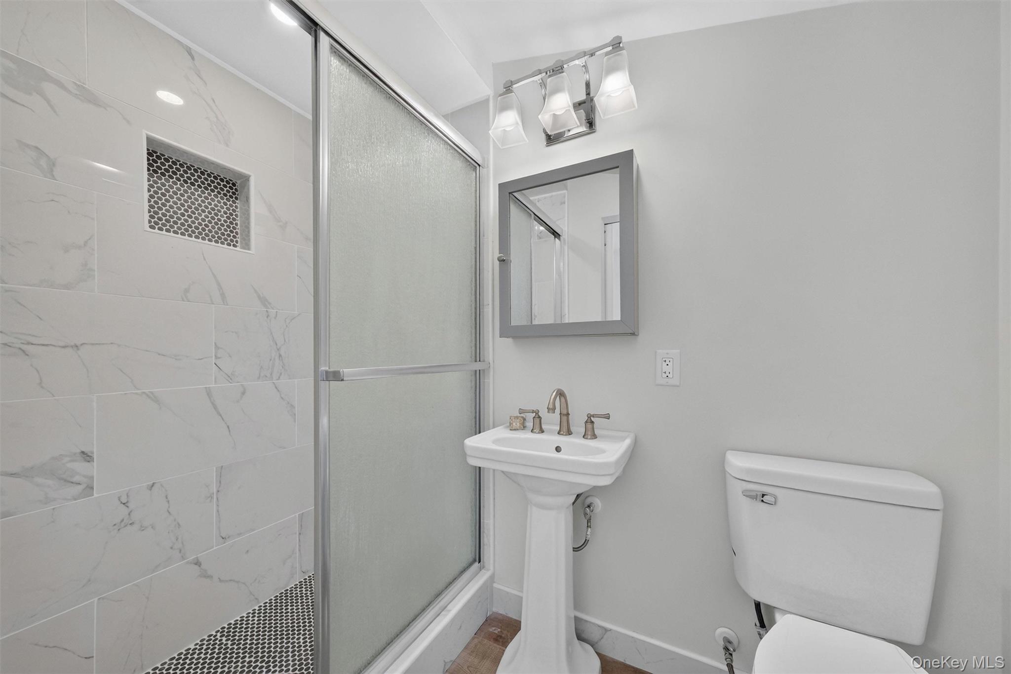 262 Linden Avenue – For Sale photo 17