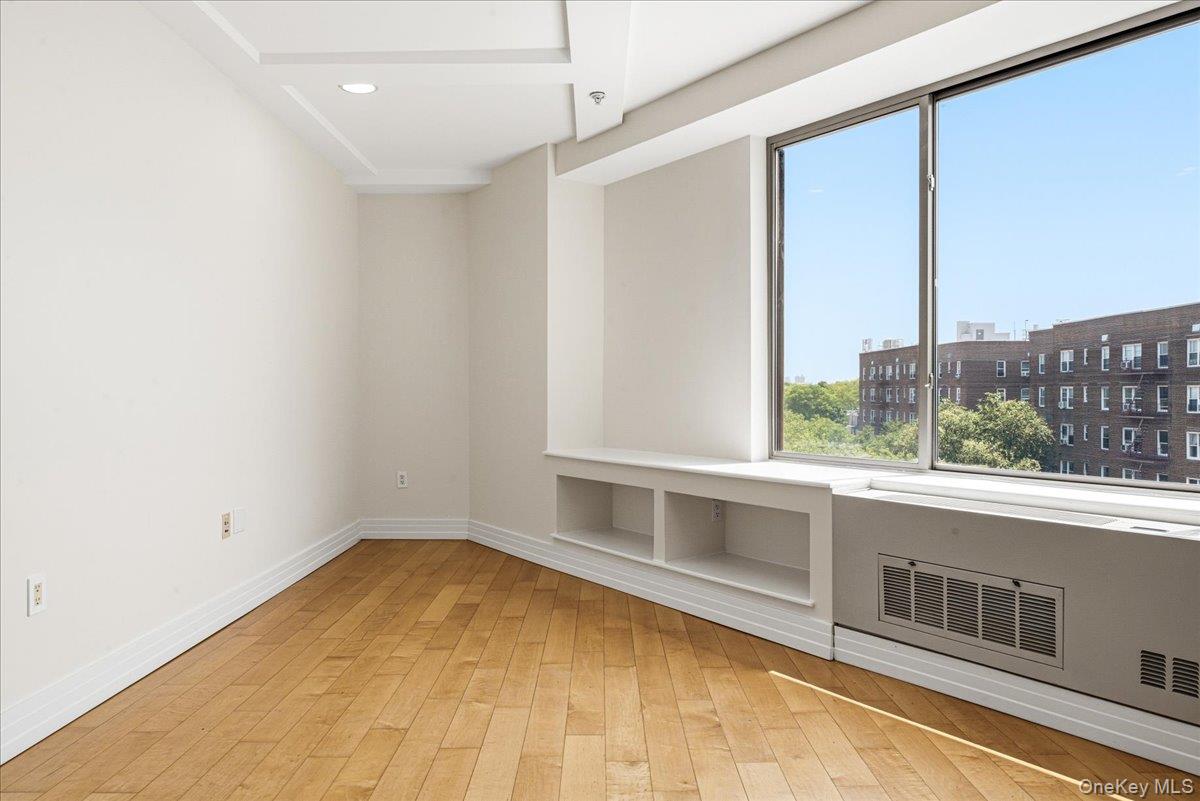 64-05 Yellowstone Boulevard, Unit PH504 photo 13