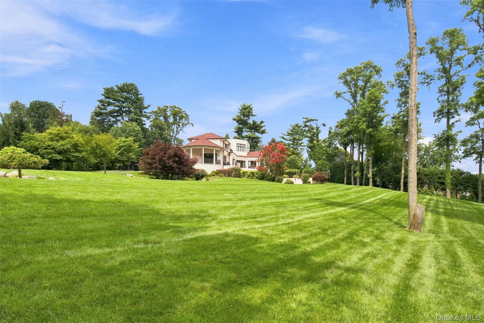 900 W Shore Road – For Sale photo 49