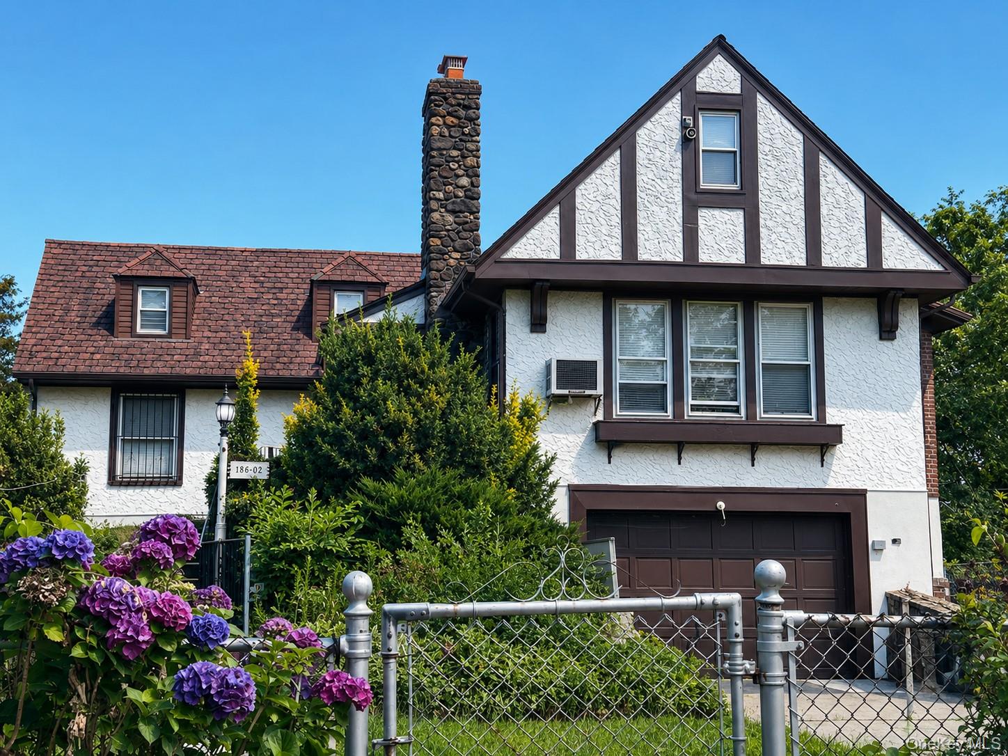 188-06 Soho Drive – For Rent