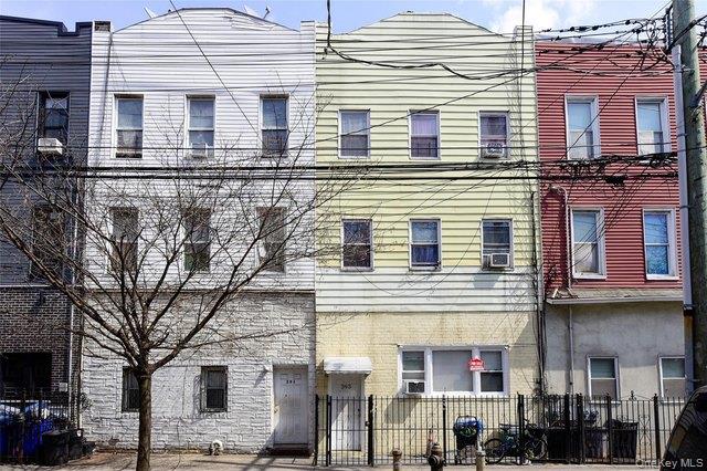 393 Crescent Street – For Sale