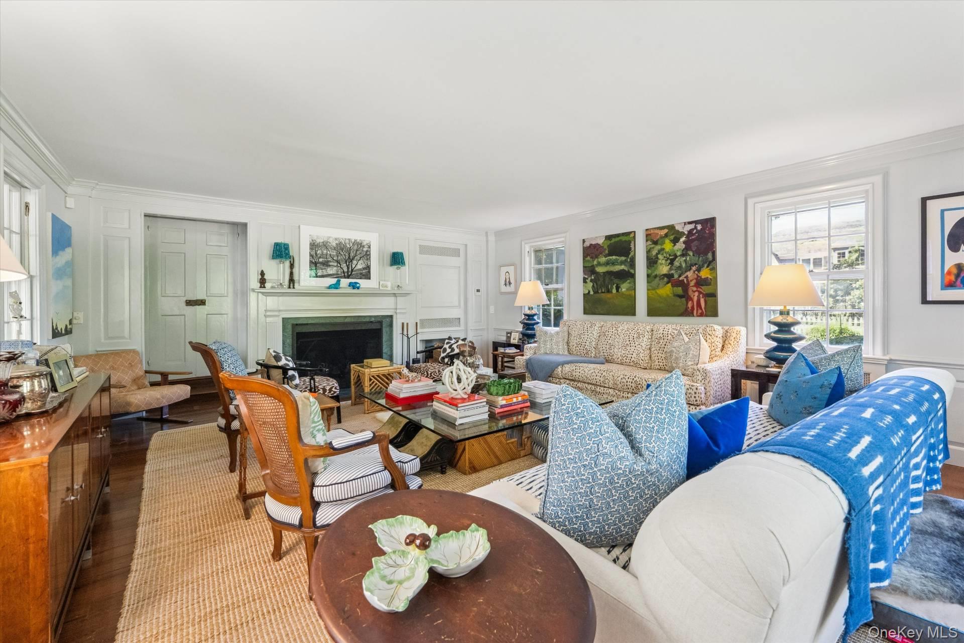 20 Quogue Street – For Rent photo 18