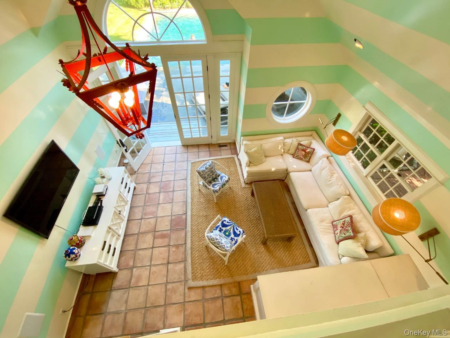 20 Quogue Street – For Rent photo 34