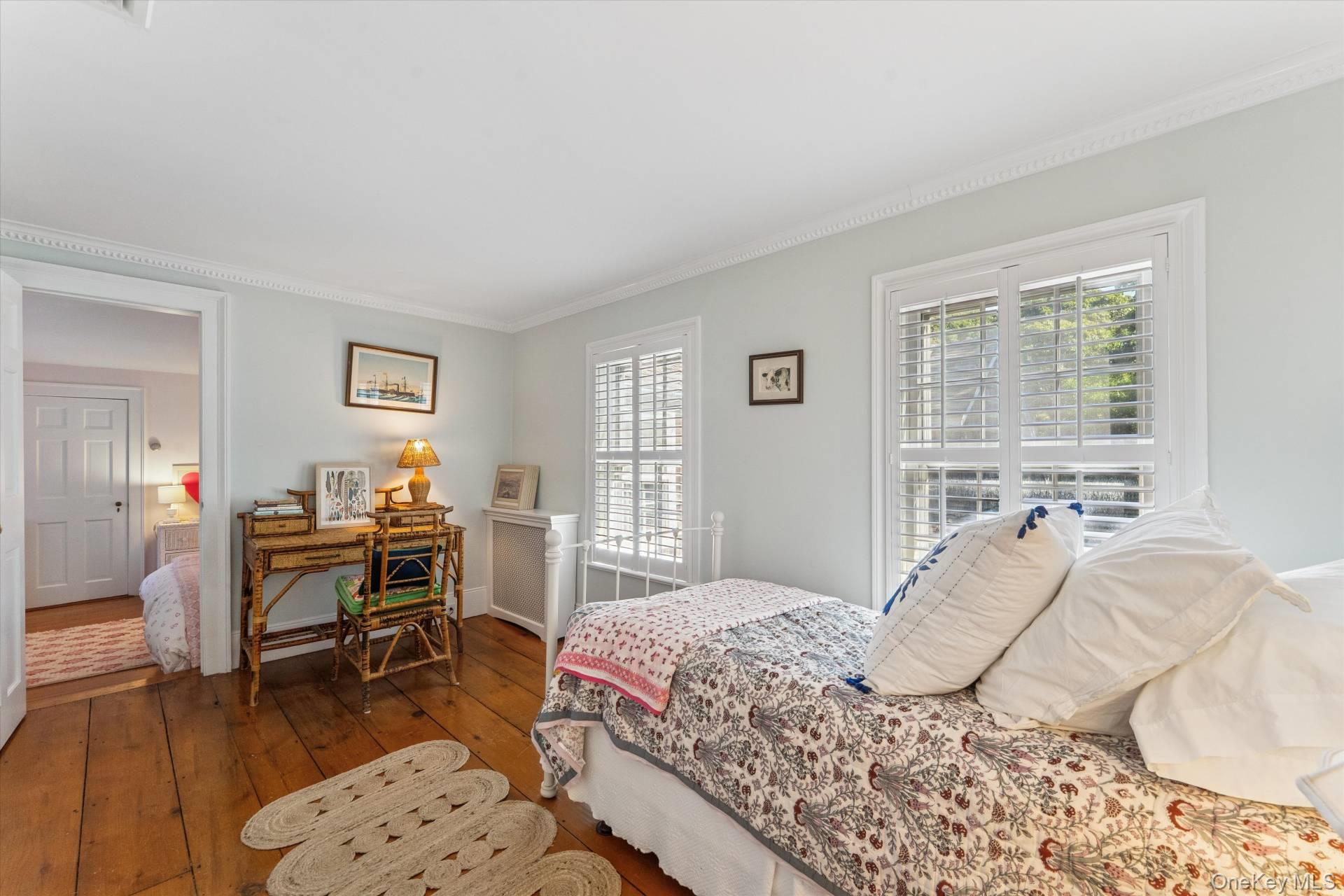 20 Quogue Street – For Rent photo 29
