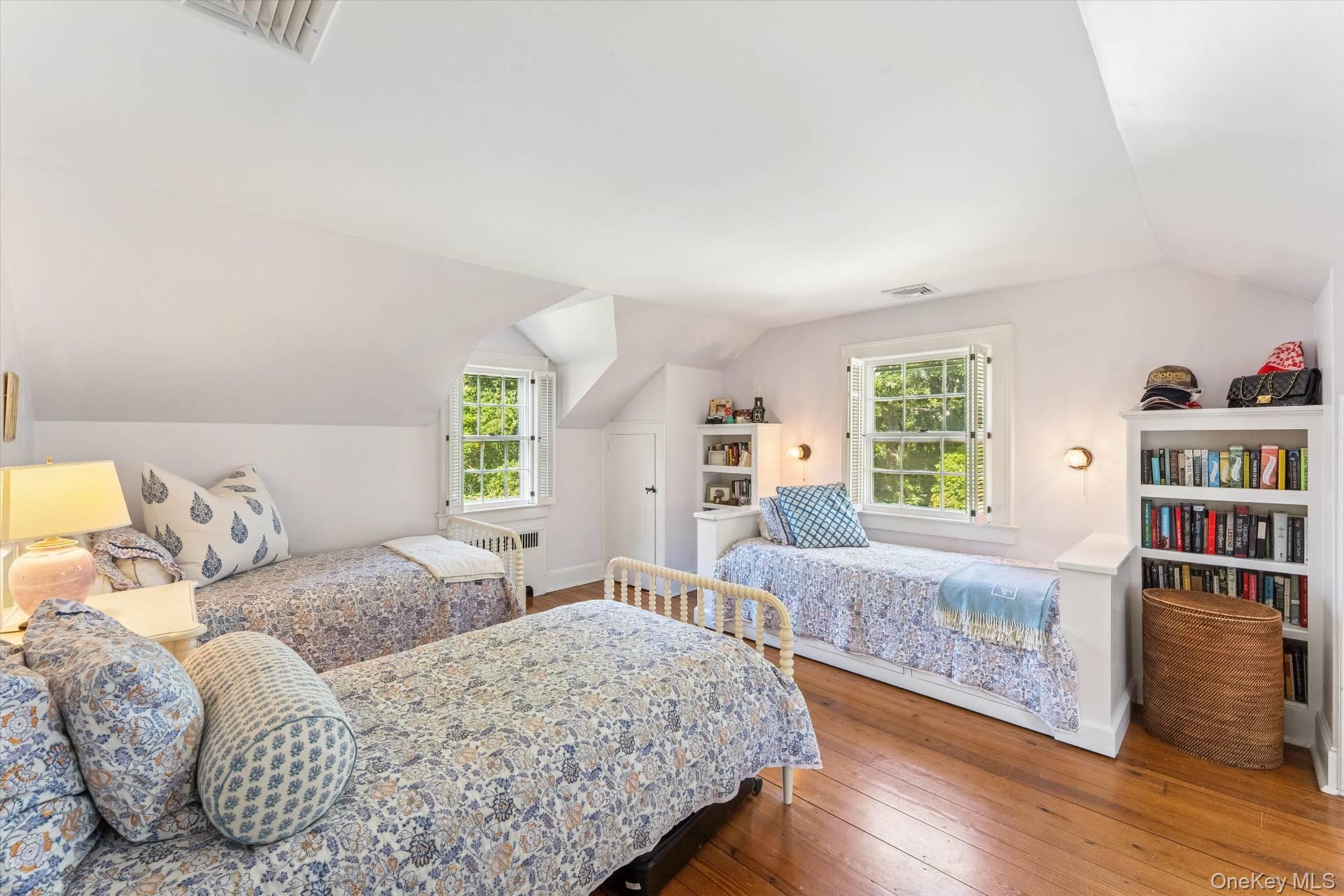 20 Quogue Street – For Rent photo 27