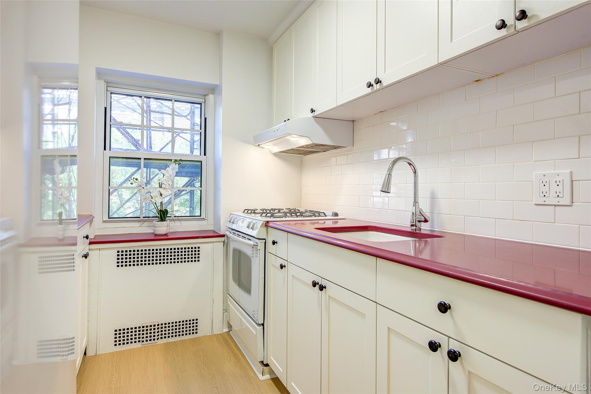 35-24 78th Street, Unit A48 photo 15
