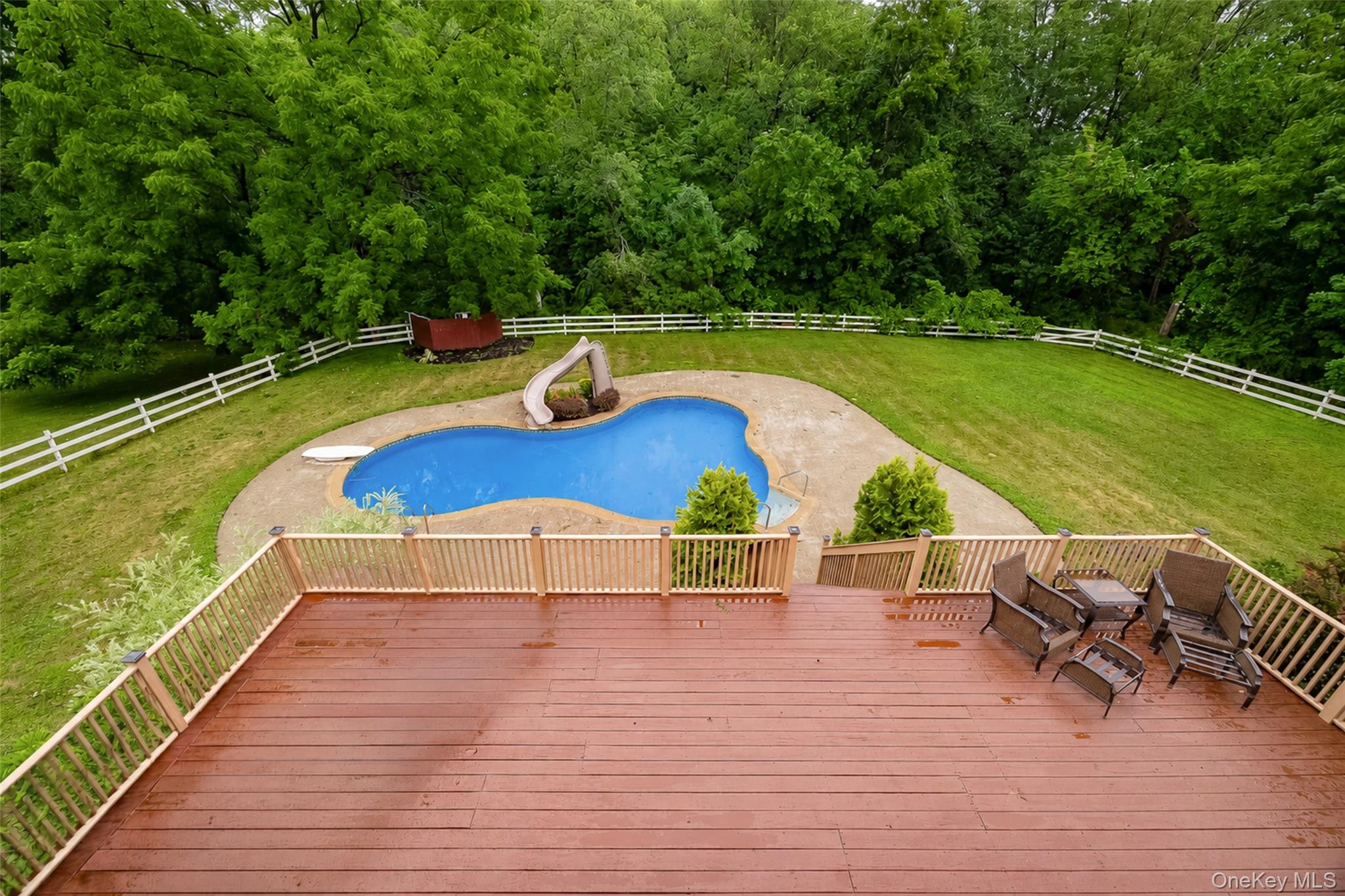 7 Fox Run – For Sale photo 5