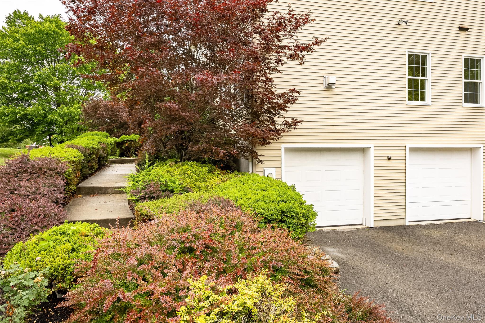 7 Fox Run – For Sale photo 36