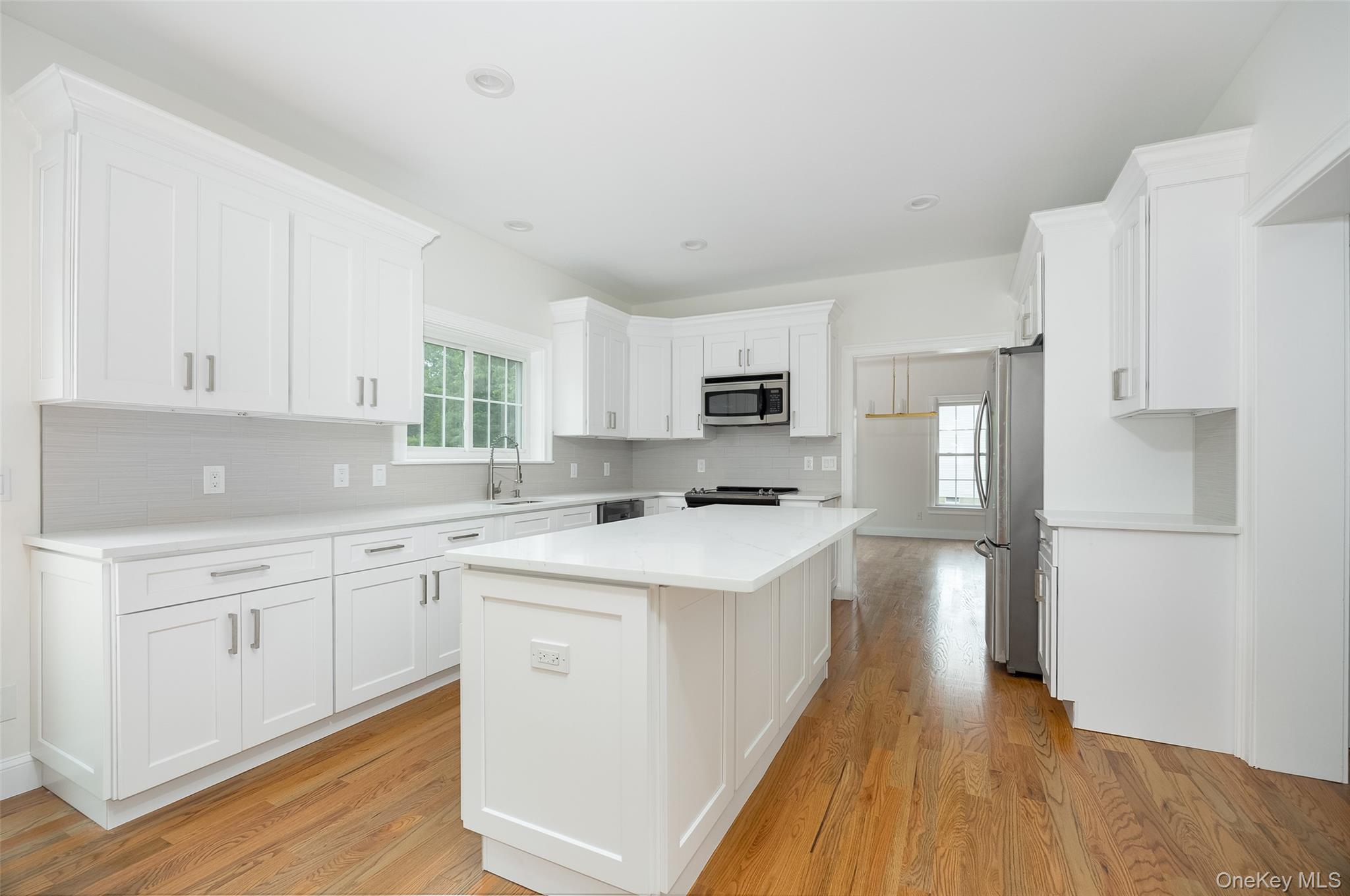 7 Fox Run – For Sale photo 7
