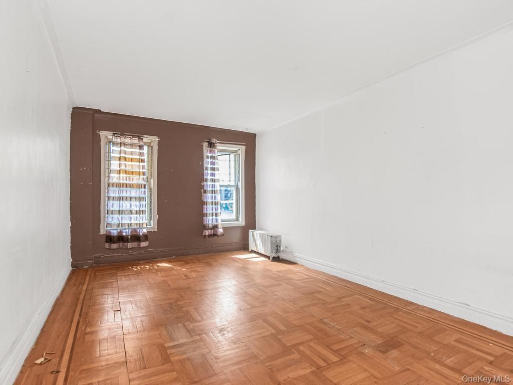 2081 Cruger Avenue, Unit 4C photo 6