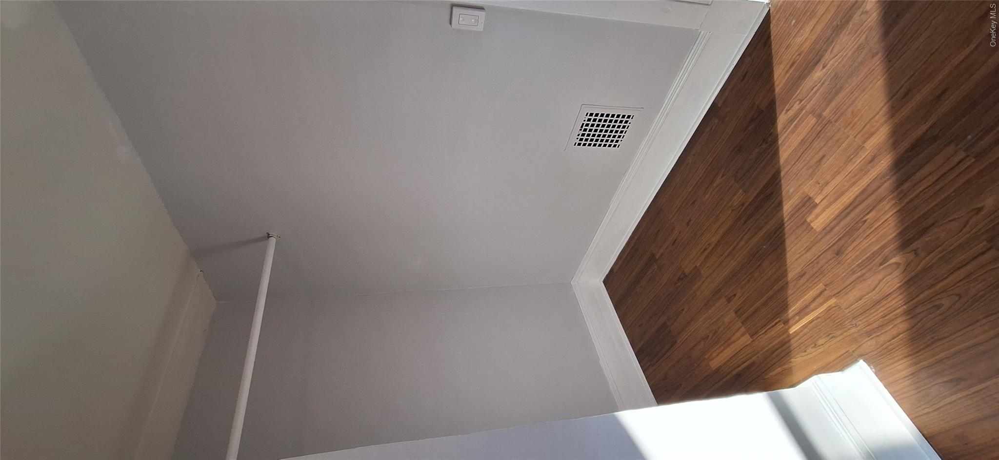 195 N Hamilton Street, Unit 2 photo 8