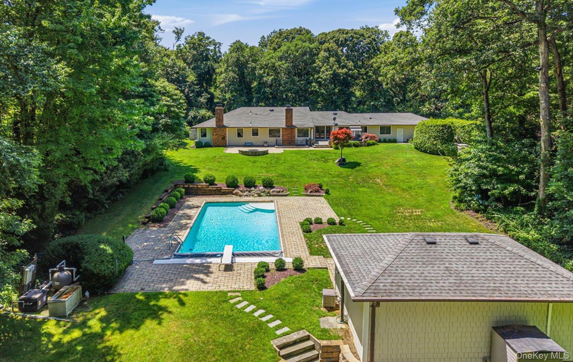 15 Tiber Road – For Sale