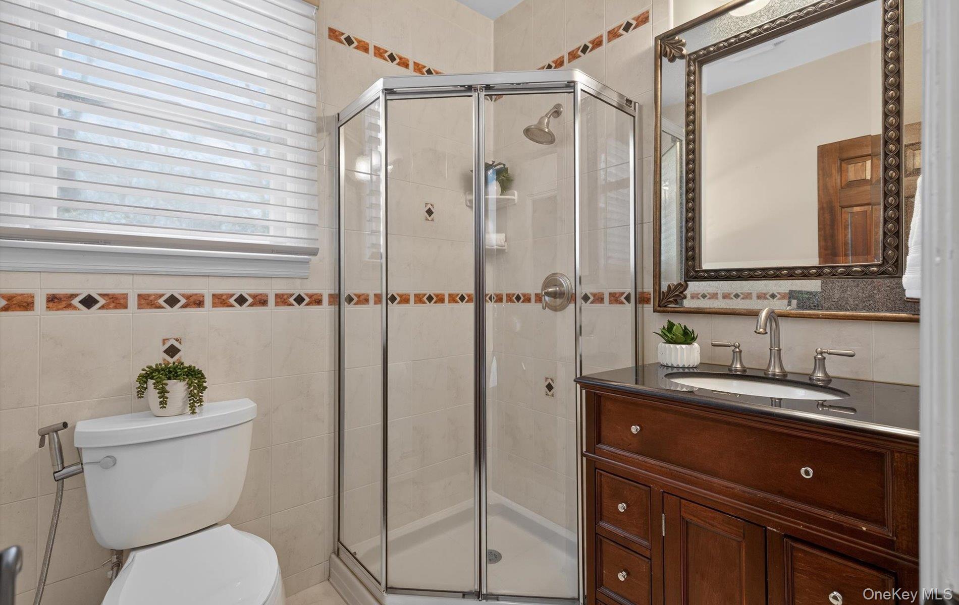 15 Tiber Road – For Sale photo 17