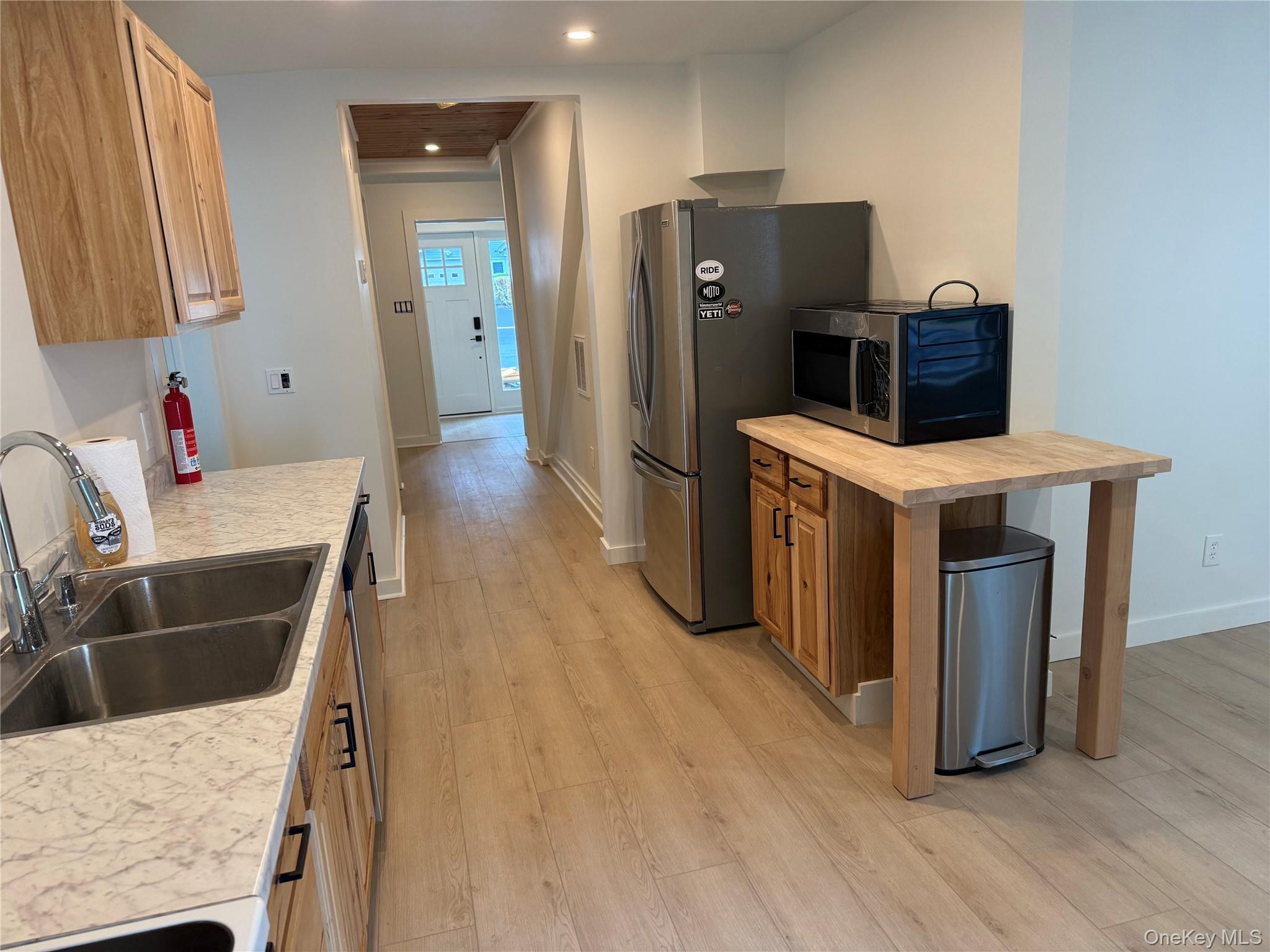 29 Thompson Street – For Rent photo 6