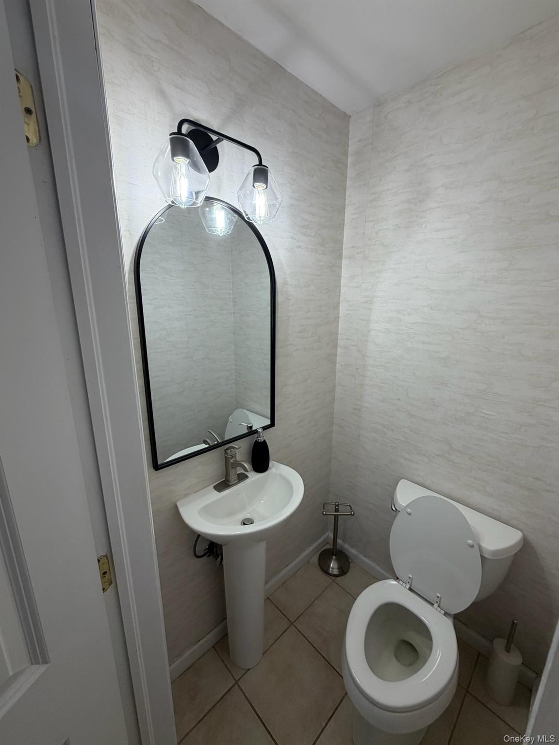 71 Crotona Avenue, Unit 69 photo 4
