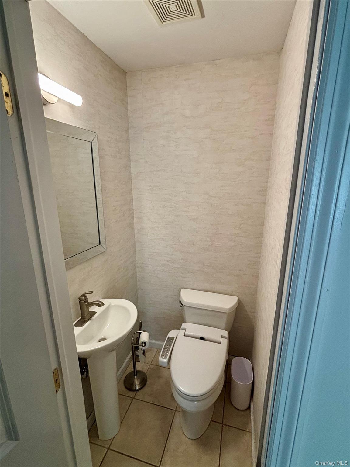 71 Crotona Avenue, Unit 69 photo 2