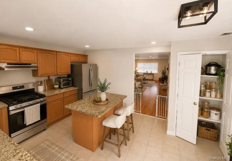 71 Crotona Avenue, Unit 69 photo 8