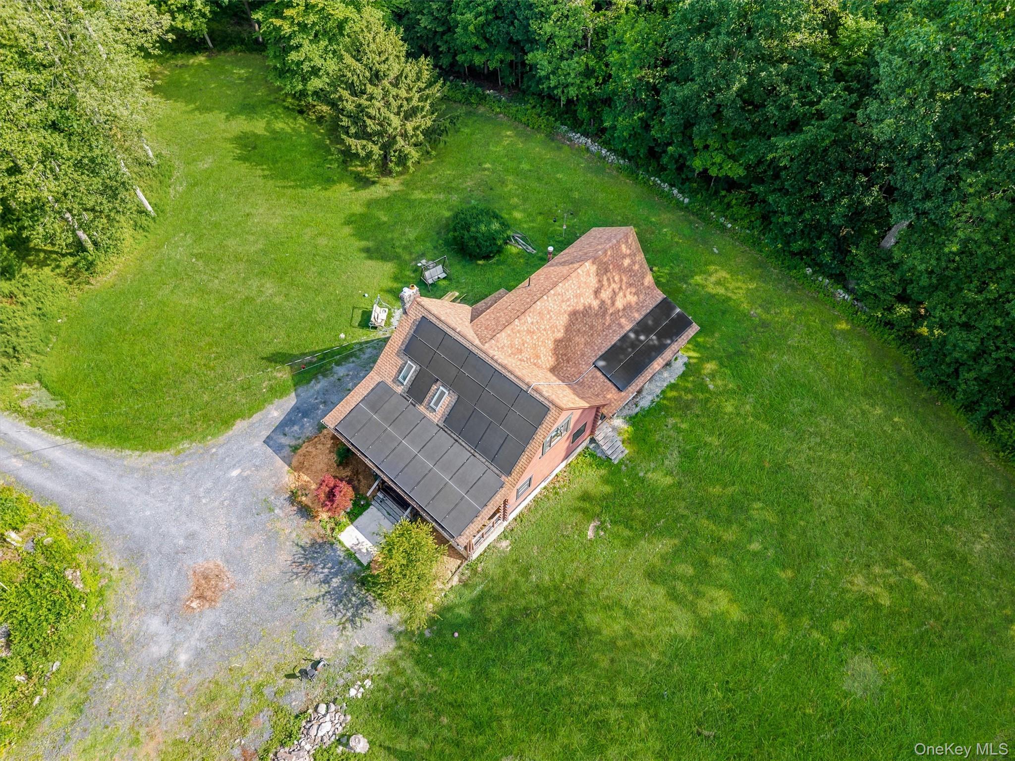 126 Lincolndale – For Sale photo 40