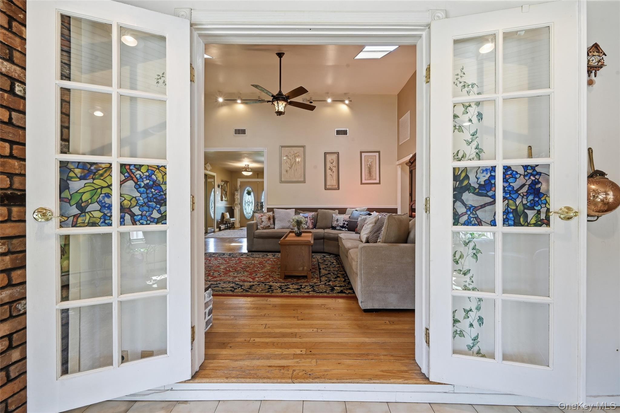 8 Penn Drive – For Sale photo 12
