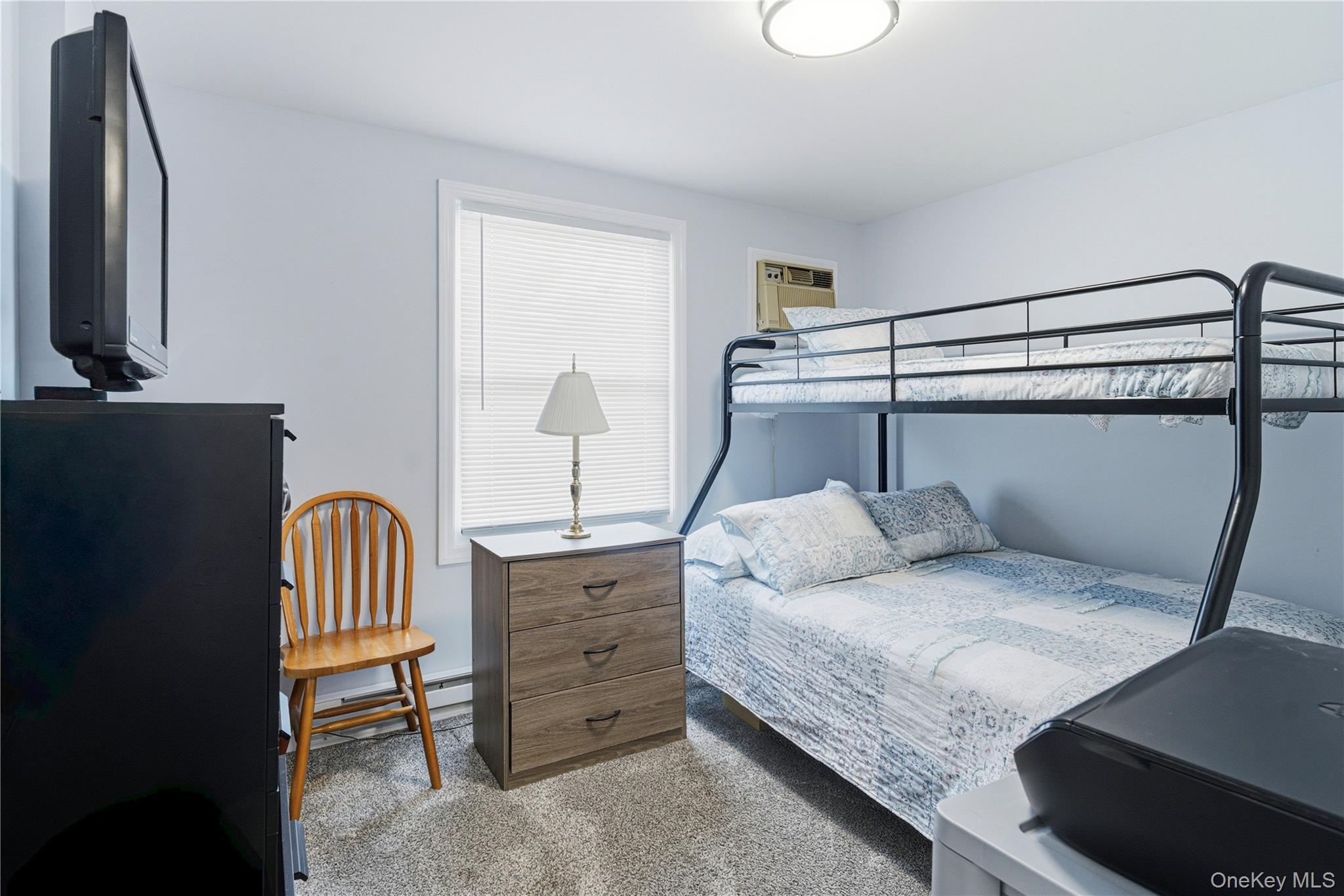 35 Village Circle S – For Sale photo 11