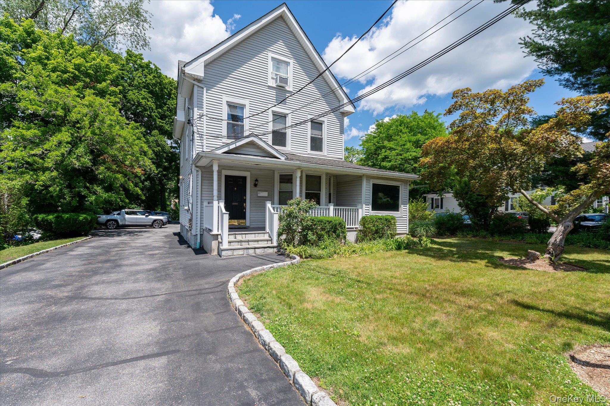 49 Smith Avenue – For Sale photo 2