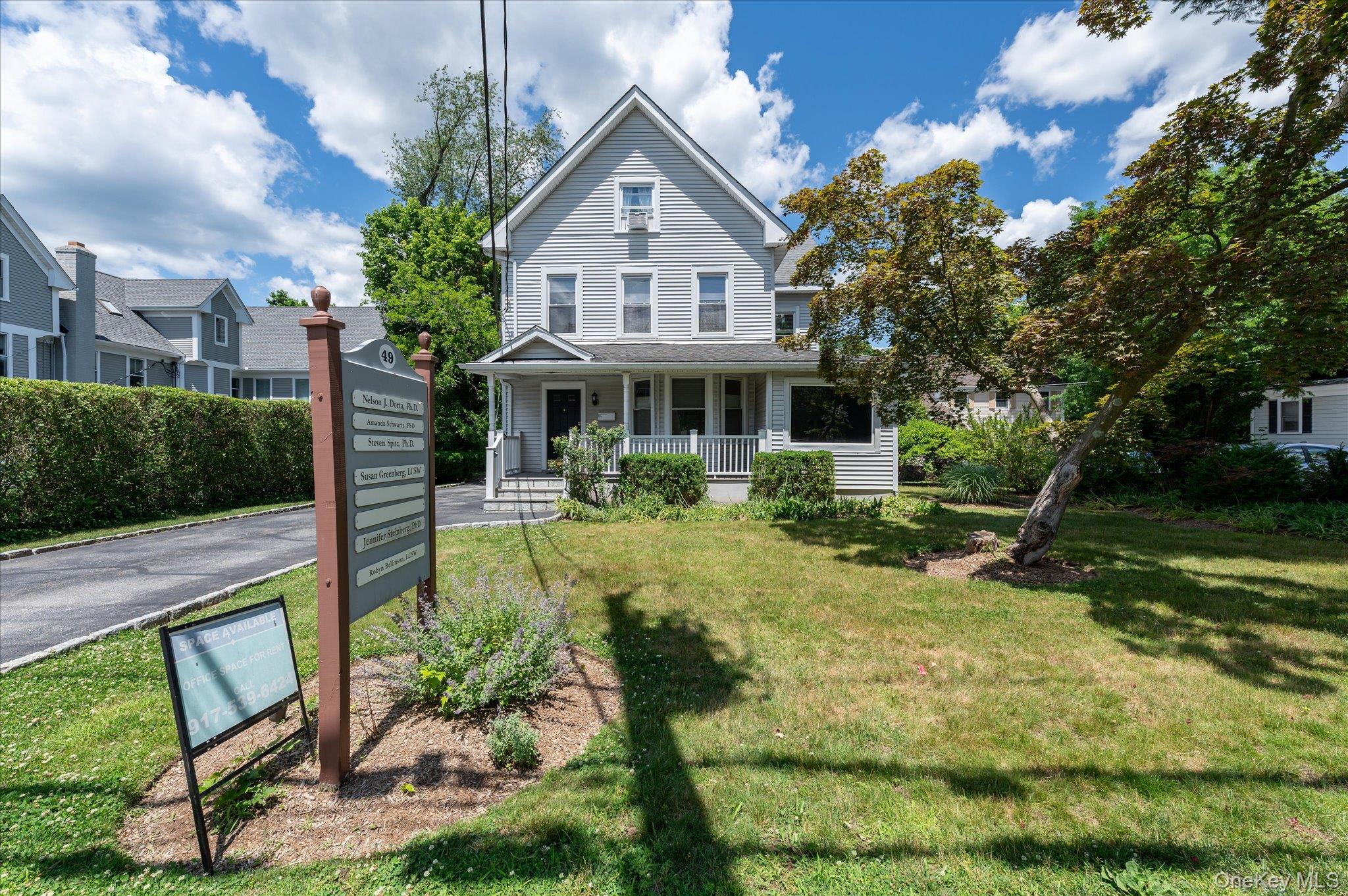 49 Smith Avenue – For Sale