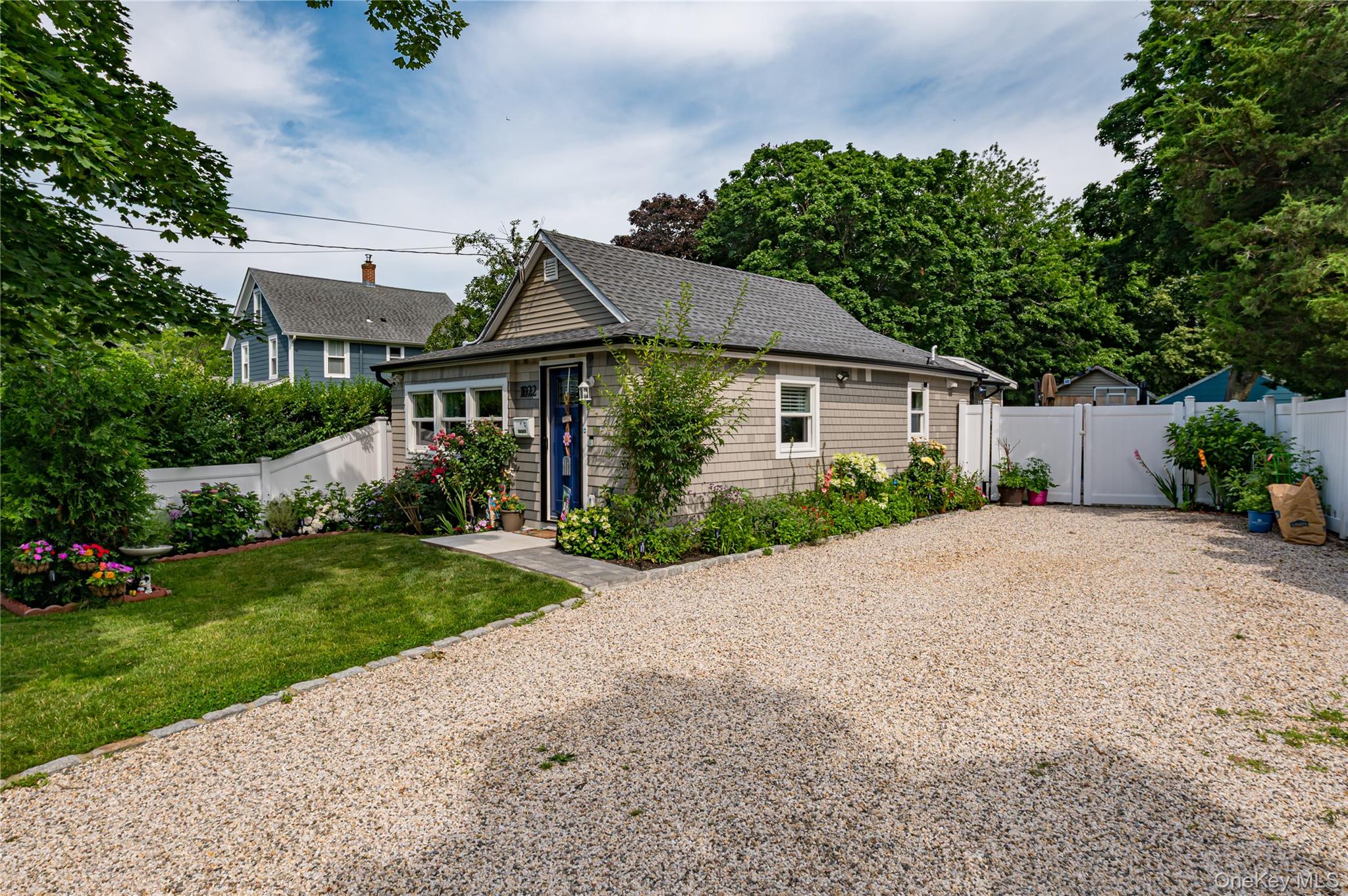 1022 Parkway Street – For Sale