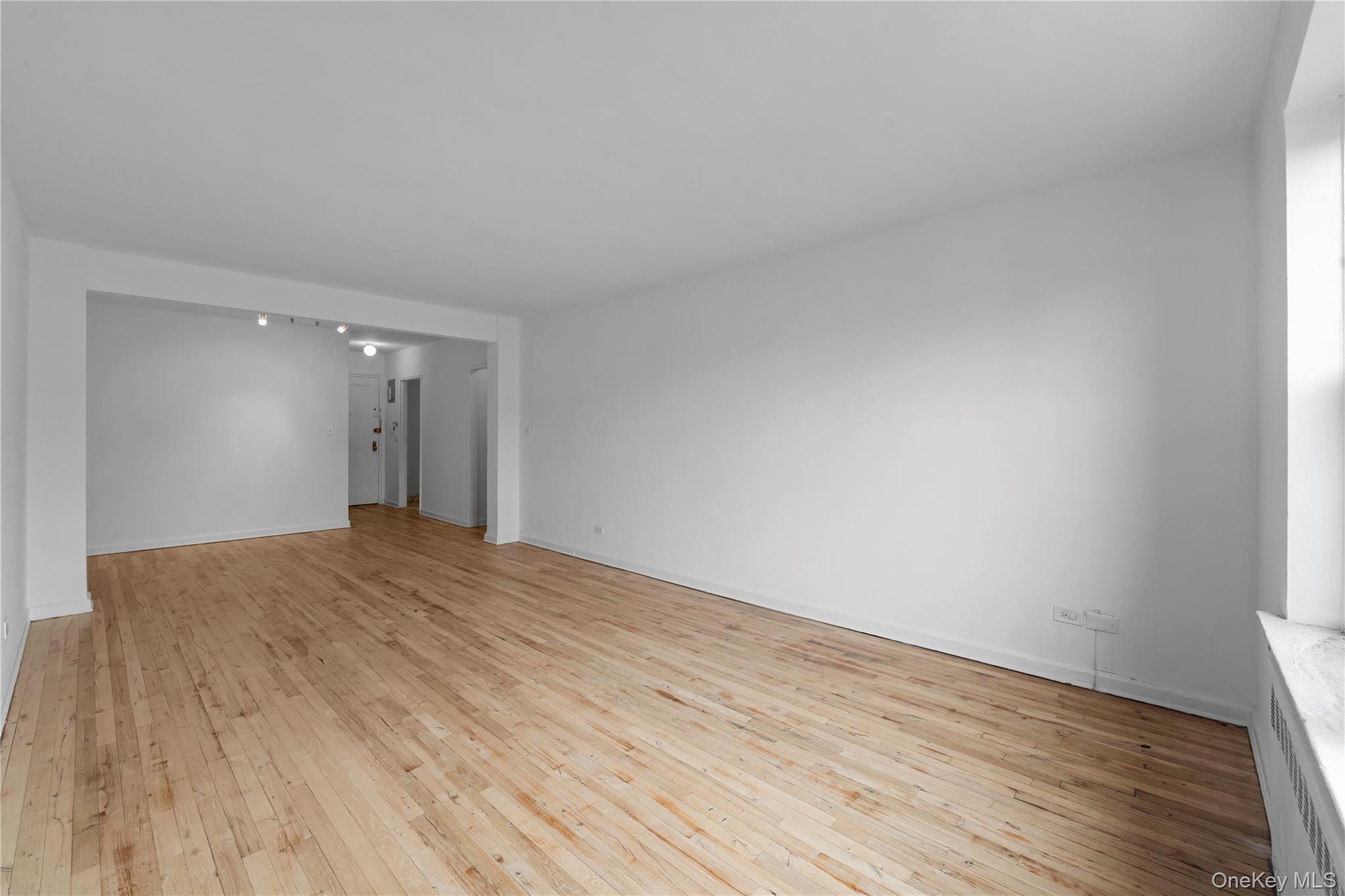 3726 87TH ST, Unit 6A photo 8