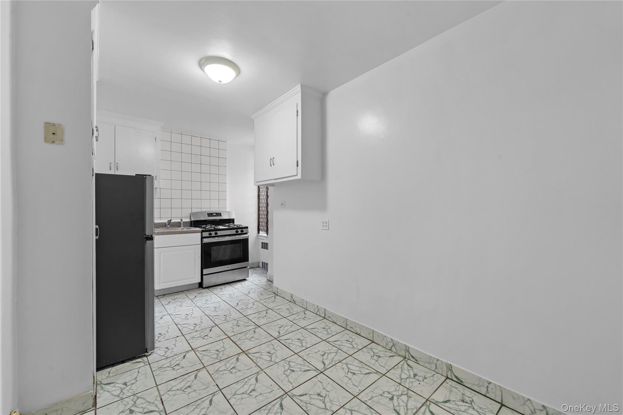3726 87TH ST, Unit 6A photo 14