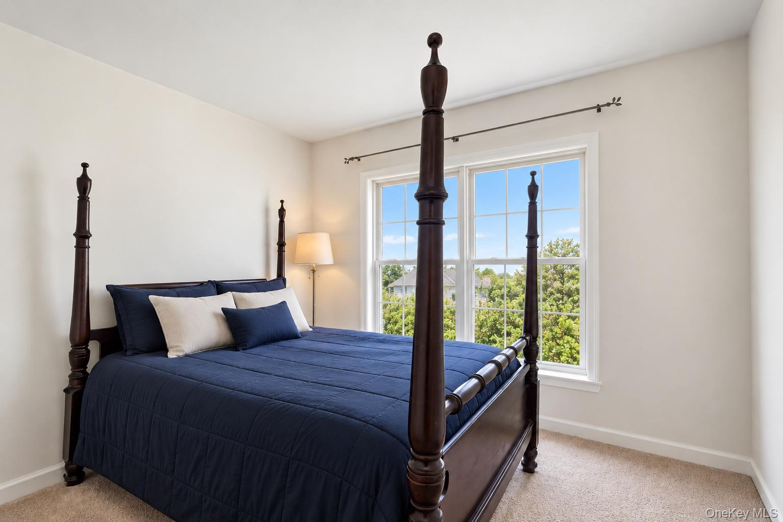 1407 Middle Road, Unit 245 photo 10