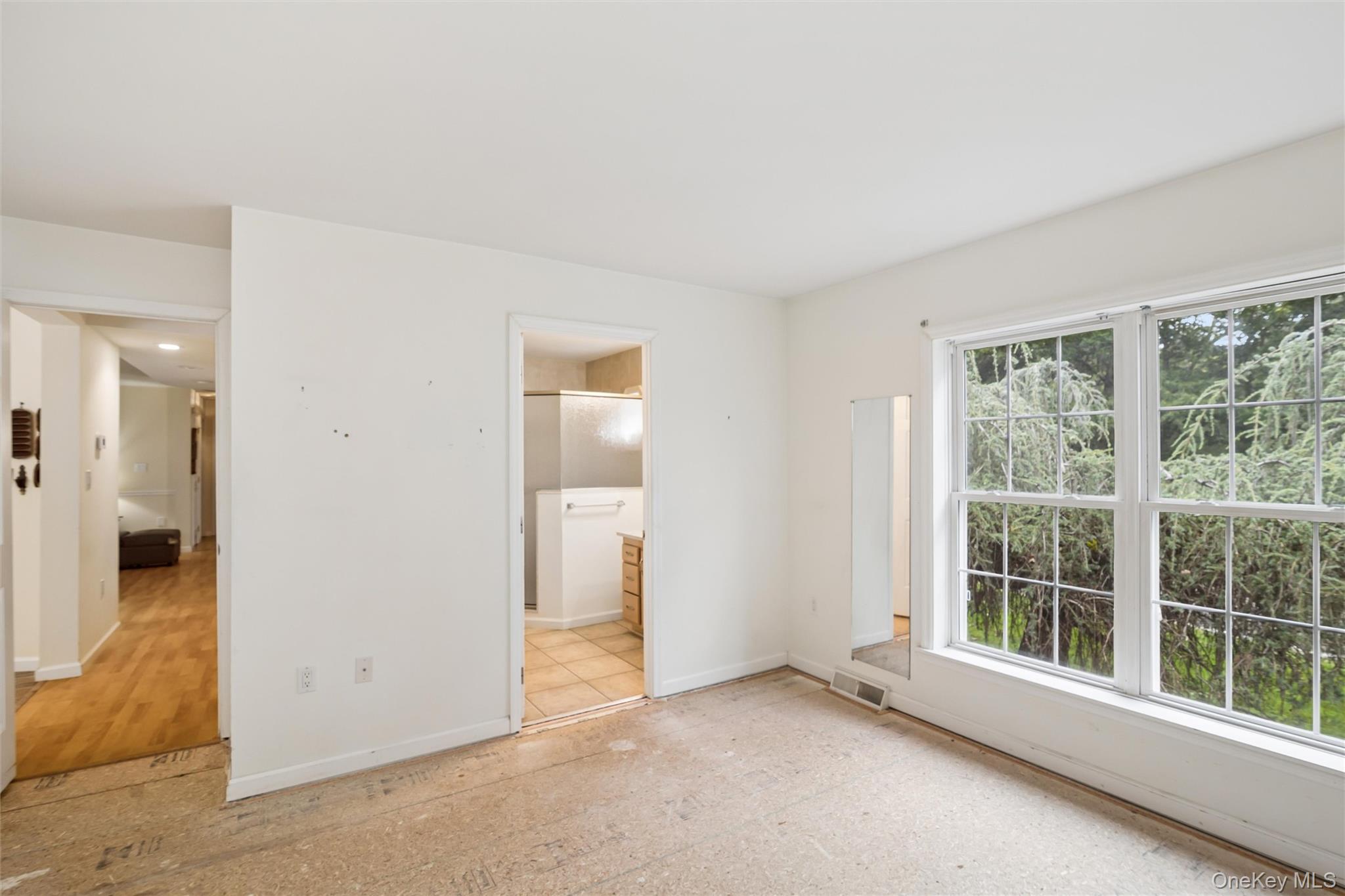 1407 Middle Road, Unit 245 photo 8