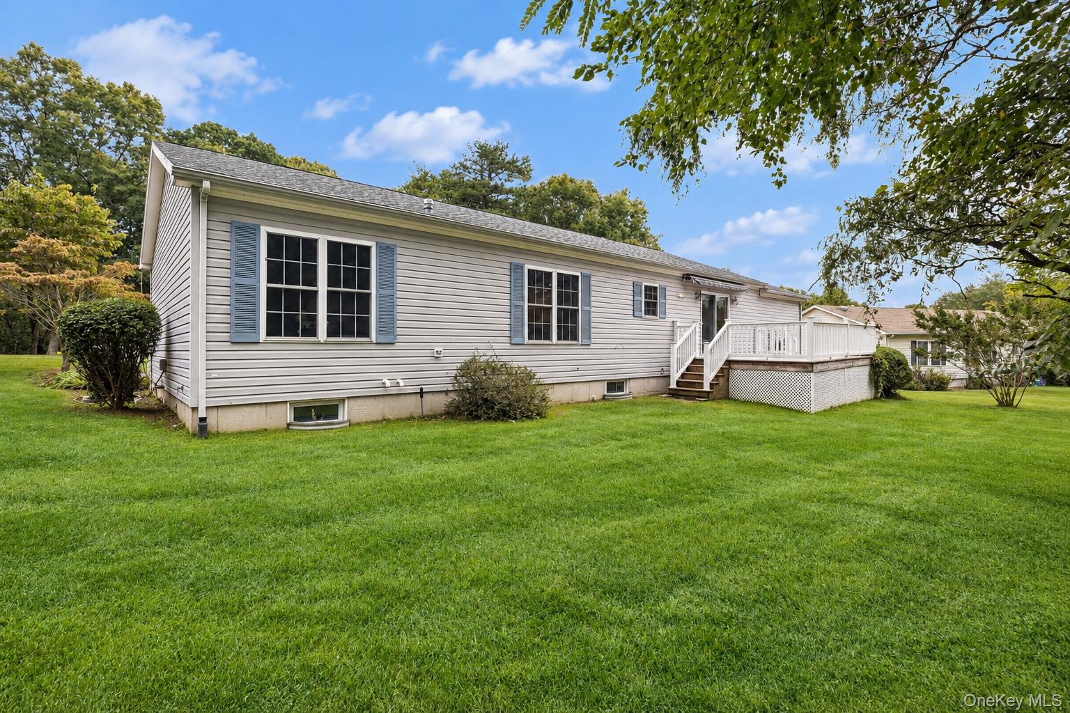 1407 Middle Road, Unit 245 photo 17