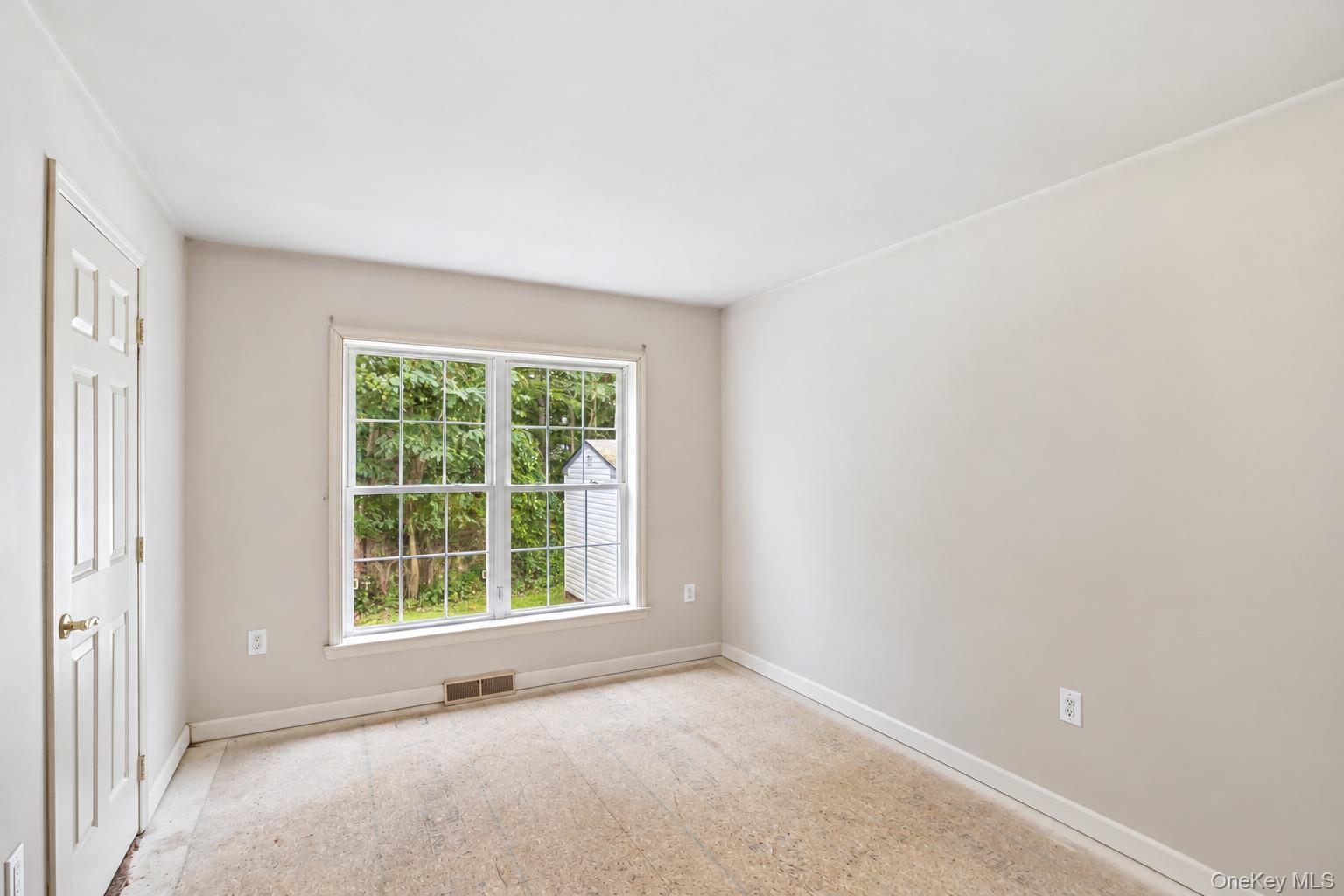 1407 Middle Road, Unit 245 photo 11