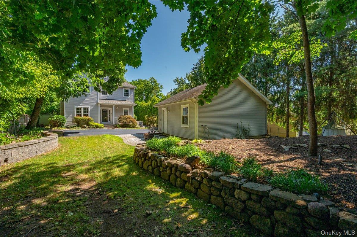 76 Smith Avenue – For Sale photo 6