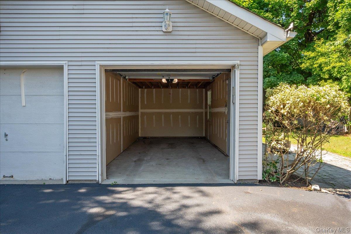 76 Smith Avenue – For Sale photo 14