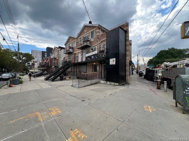 56 Vermont Street – For Rent photo 2