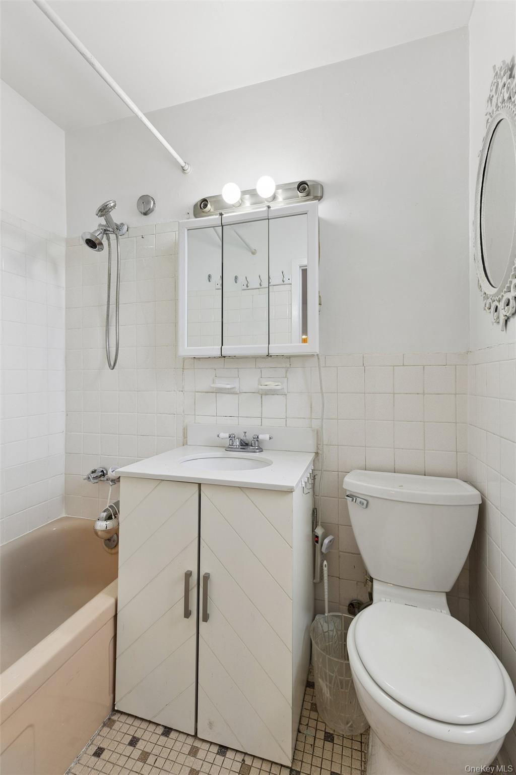 1 Station Square, Unit 311 photo 9