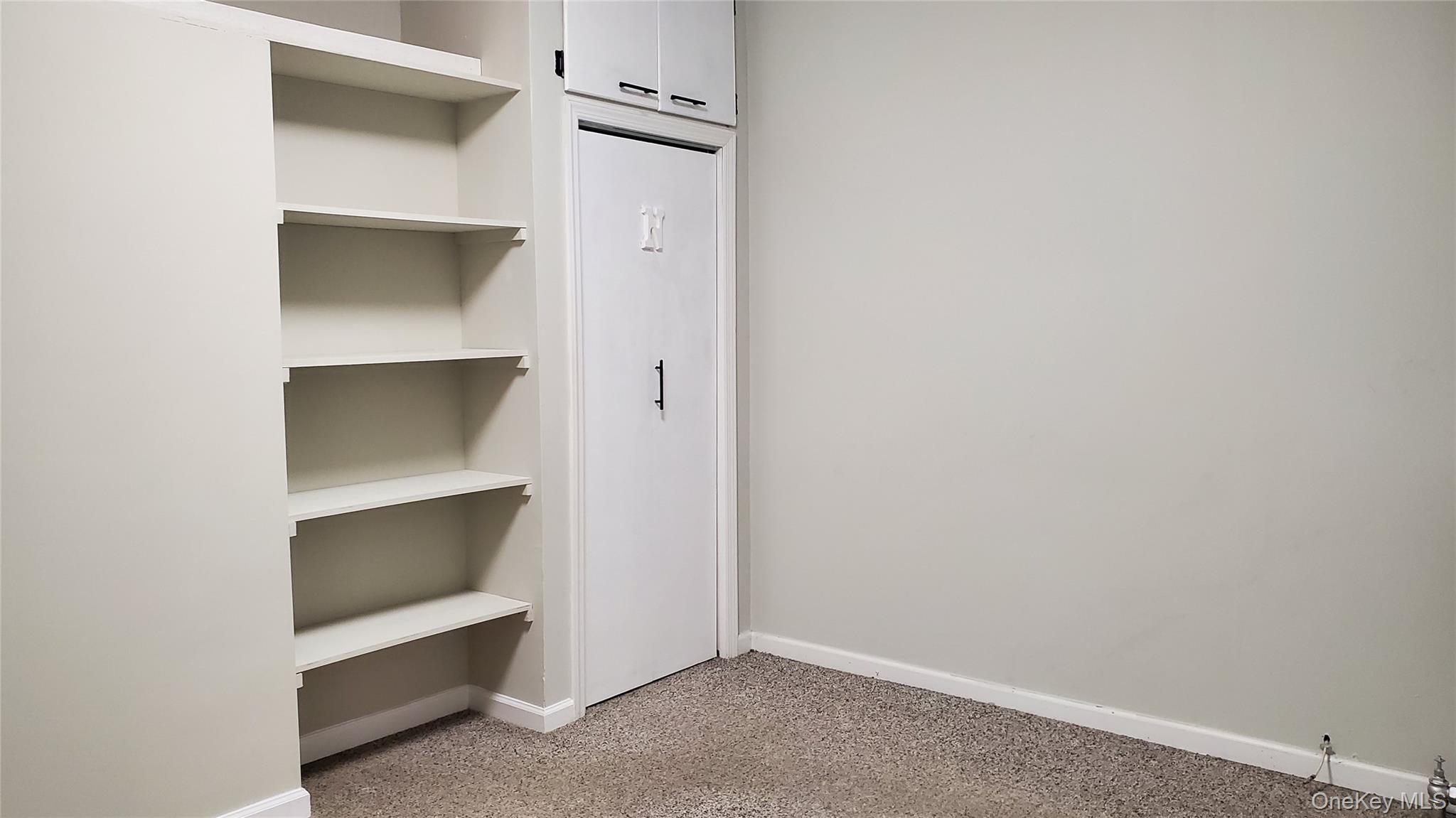 8602 89th Street, Unit 1 photo 4