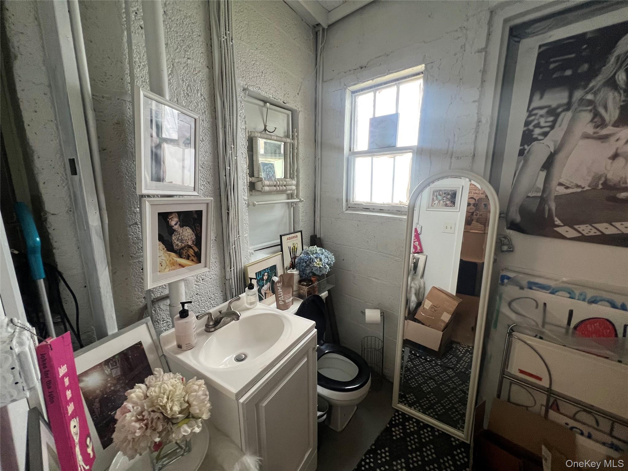 188 New York Avenue – For Rent photo 4