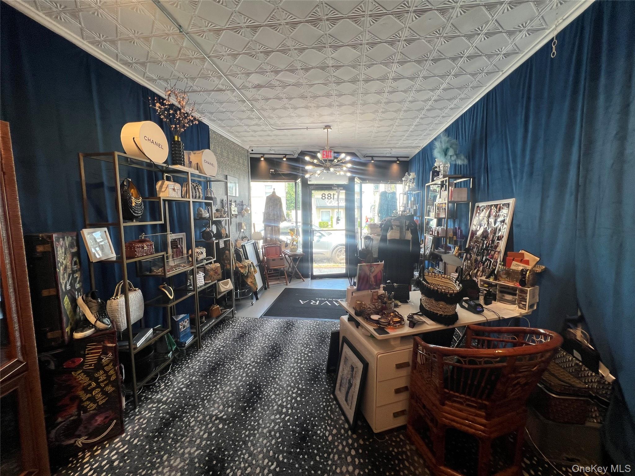 188 New York Avenue – For Rent photo 3