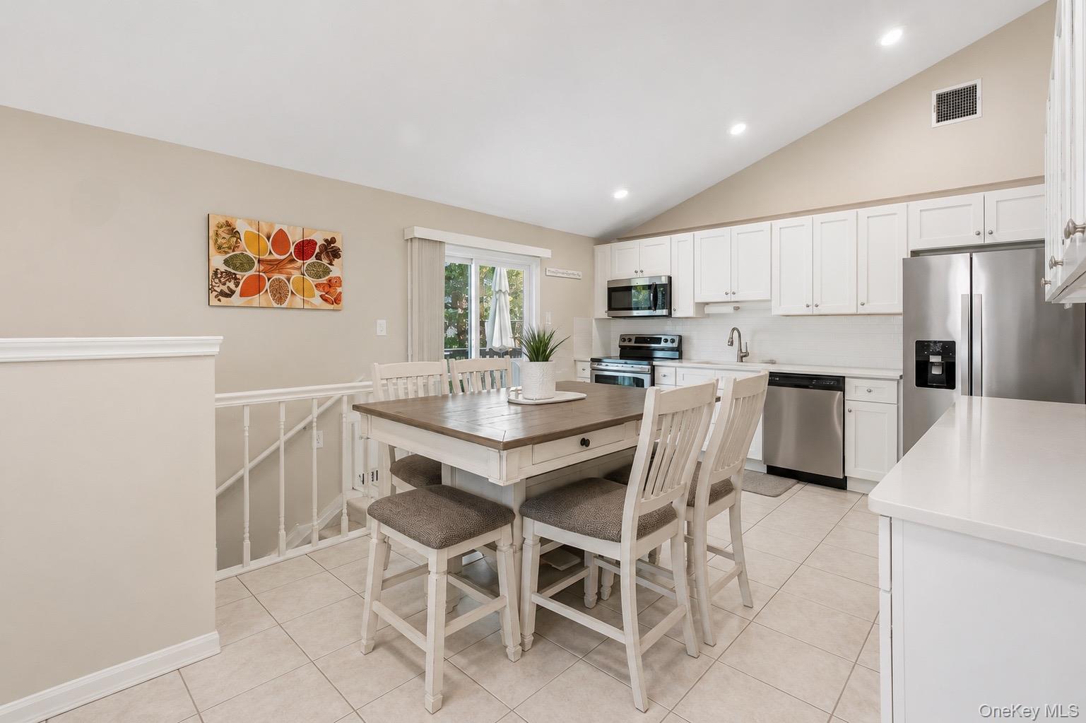 9 Starr Street – For Sale photo 9