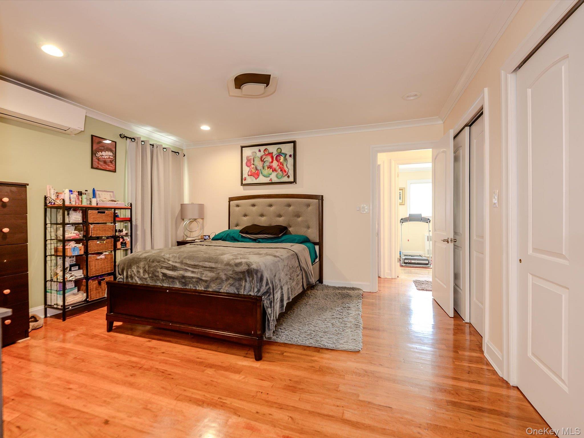 2182 Baylis Avenue – For Sale photo 16