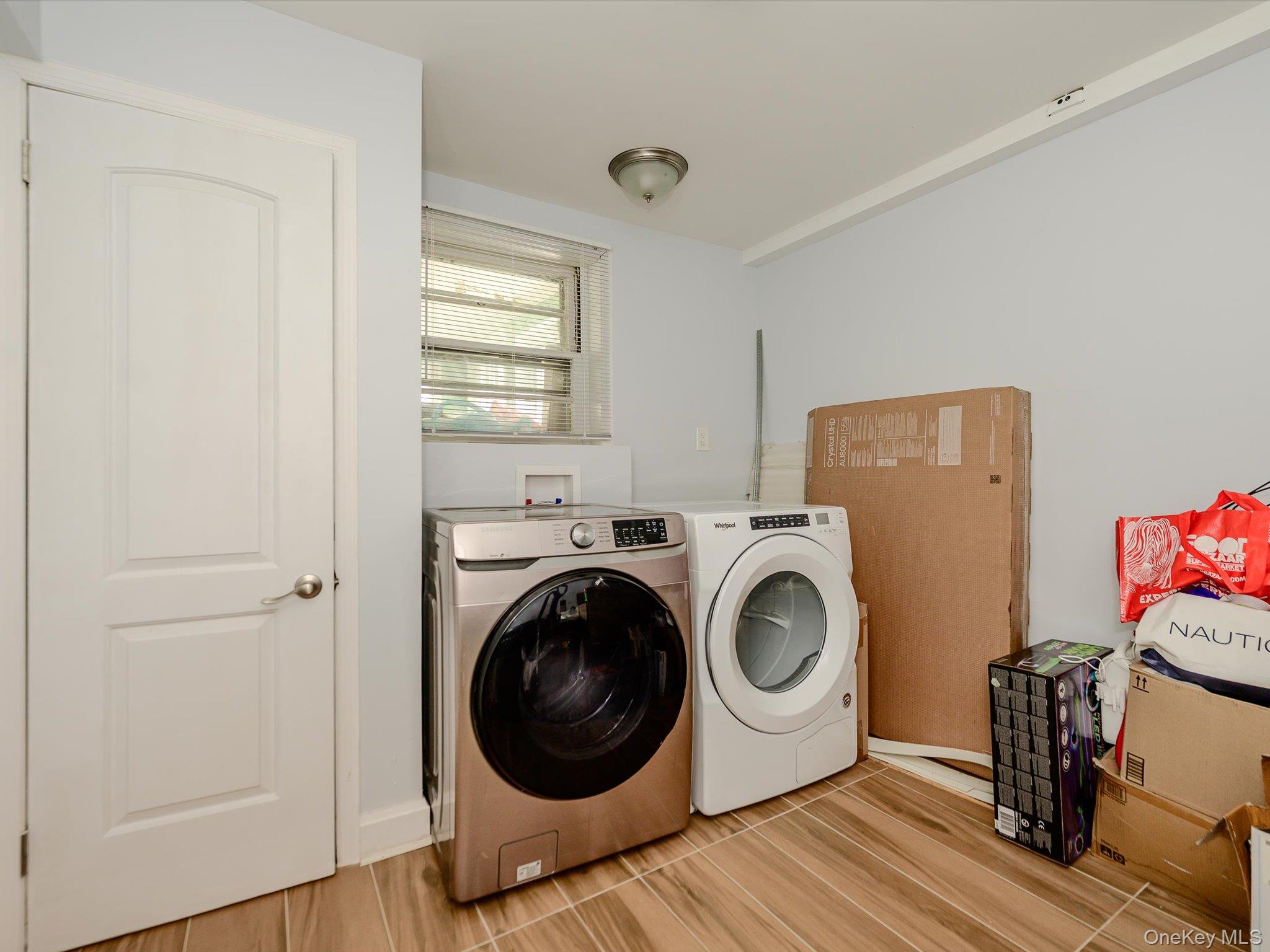 2182 Baylis Avenue – For Sale photo 24