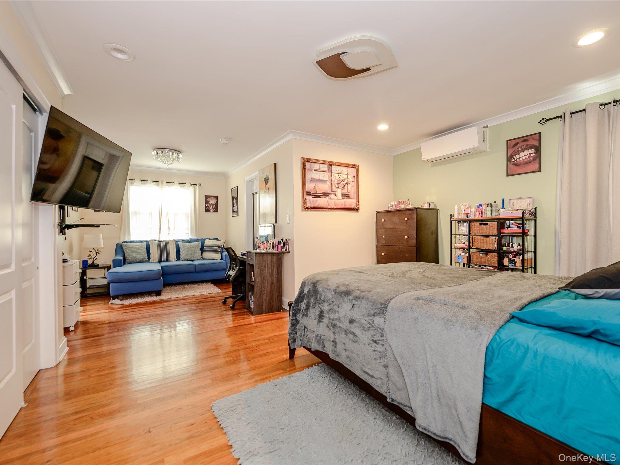 2182 Baylis Avenue – For Sale photo 15