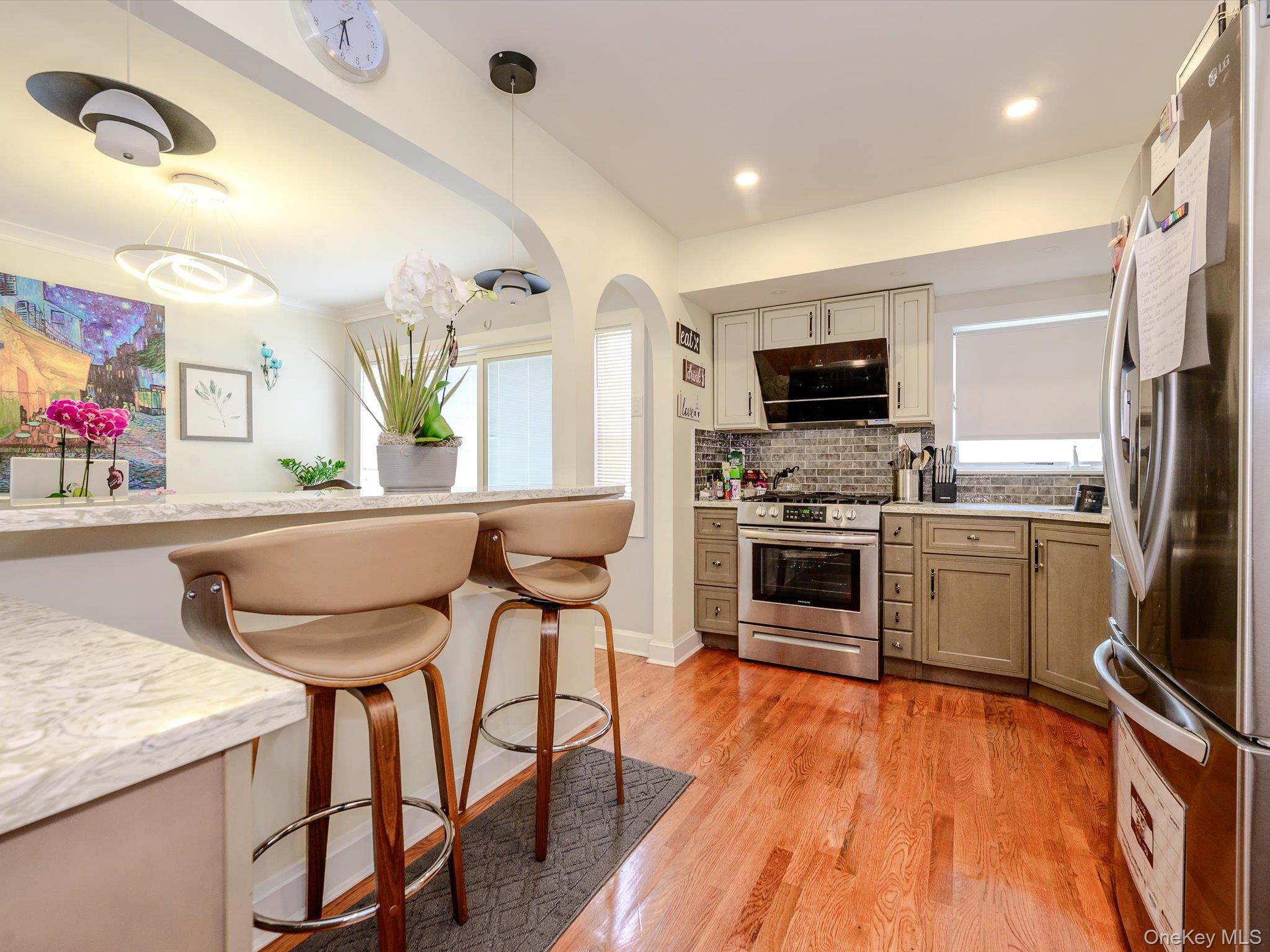2182 Baylis Avenue – For Sale photo 11