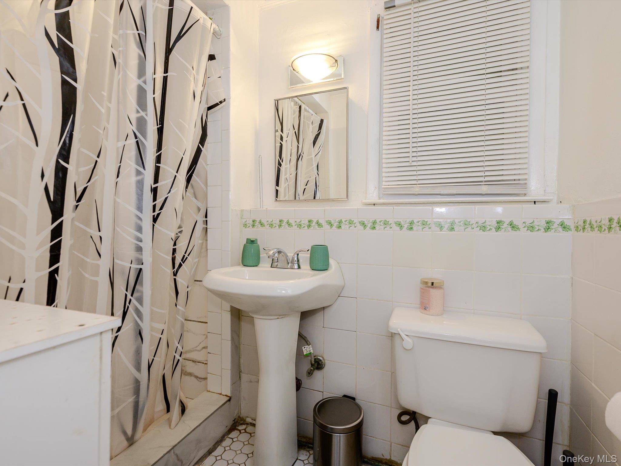 2182 Baylis Avenue – For Sale photo 22